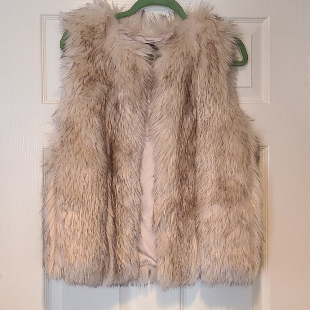 Gorgeous Topshop Faux Fur Vest, Sz 6